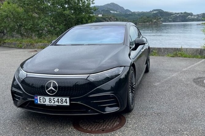 Private Transfer - Hotels & Cruise Ports - Airport 1-14 pax - A private ride for one to 14 people