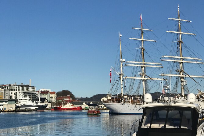 Private Walking Tour- Bergen Classics - Bergenhus Fortress and medieval royal power
