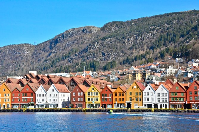 Private Walking Tour of Bergen - Øvregaten and the back side of Bryggen