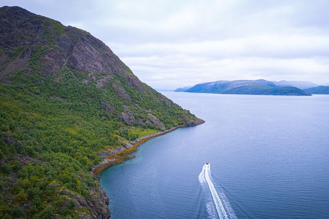 RIB Expedition to Seiland National Park - 3.5h - How the three and a half hours are used