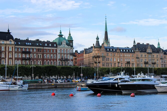 Scandinavian Art, Architecture and Design Tour in Stockholm - Skeppsholmen and the walk toward the Nationalmuseum