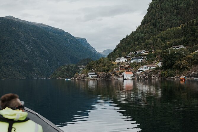 Scenic Hardangerfjord & Fyksesund RIB adventure from Norheimsund - Entering the 11-kilometer Fyksesund branch