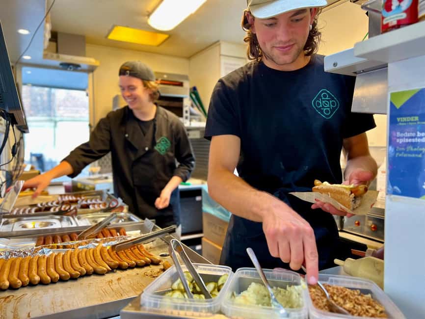 Secret walking Food Tour Copenhagen - Hot dogs and the idea of hygge
