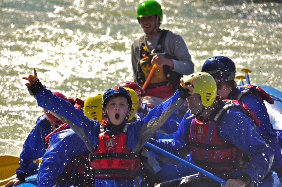 Setesdal, Evje: Family Rafting on the beautiful Otra river - Check-in, equipment, and the first safety lesson