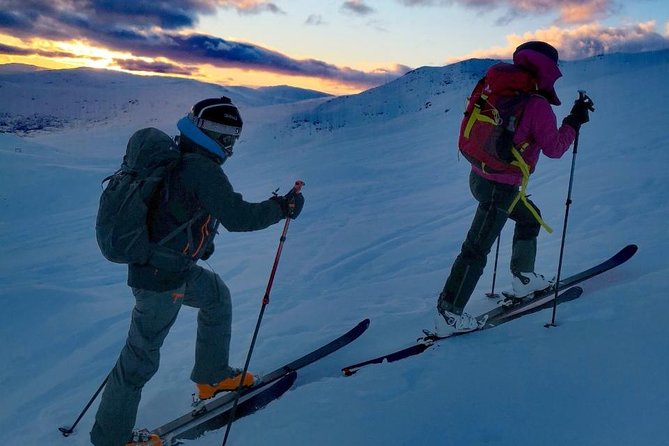 Ski Touring with Norway Mountain Guides. - Safety instruction for beginners and stronger skiers