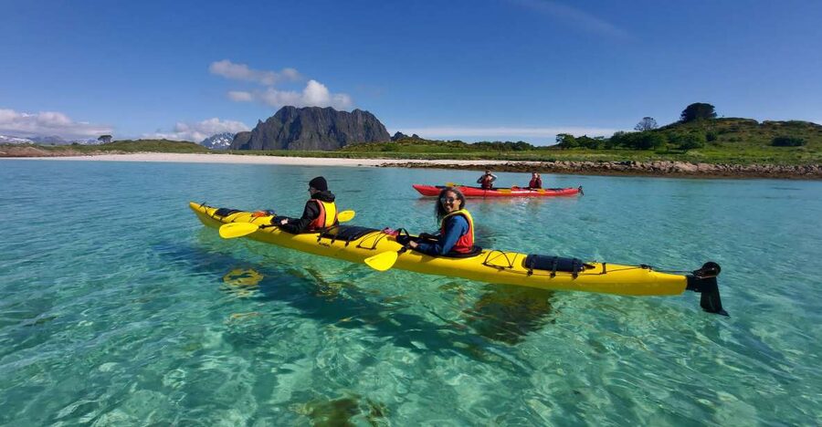Skrova Island : 3hours Guided Kayak Tour - Meeting the guide beside Skrova’s ferry harbor