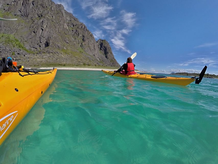 Skrova Island : 3hours Guided Kayak Tour - What the $126 price really includes