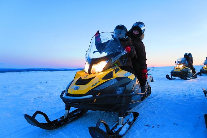 Snowmobile Safari to Lapland viewpoint - The booking rule deserves serious attention