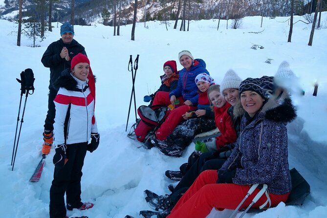 Snowshoe hiking in Bergen - Public tour - Local stories make the walk more than exercise