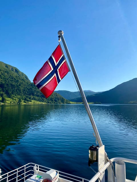 Sogndal: Cozy evening Cruise. Boat tour - Evening light, not onboard entertainment