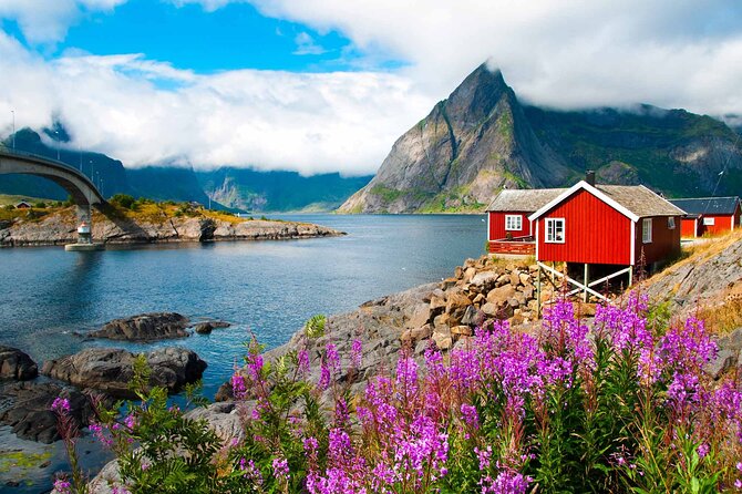 Special Summer Cruise Bus Tour of Lofoten - Hamnøy delivers the classic postcard view
