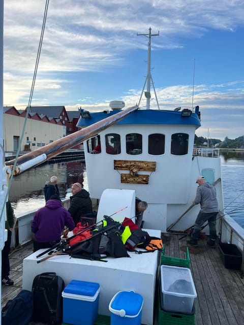 Stavanger: 5-Hour Fishing Trip with Equipment and Guide - Leaving Stavanger for Norway’s fishing waters