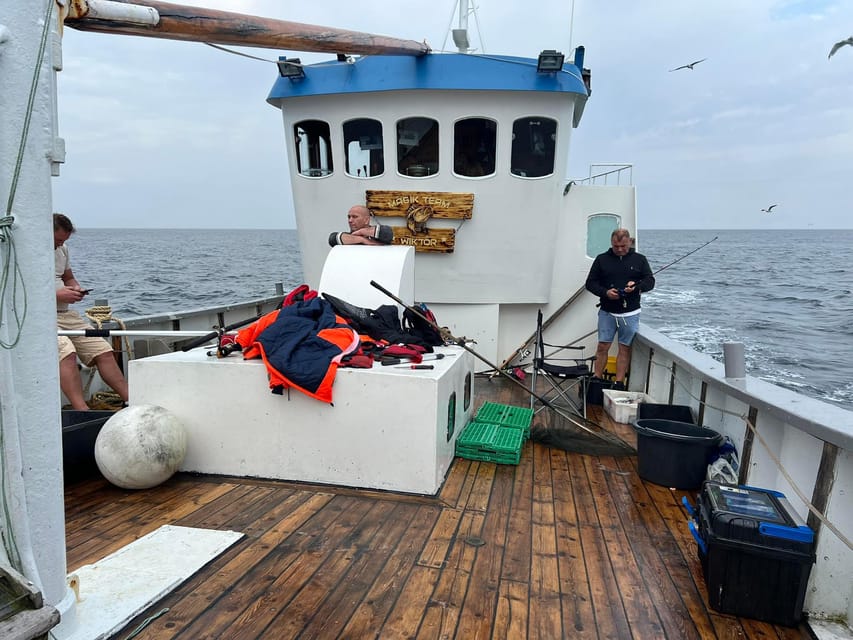 Stavanger: 5-Hour Fishing Trip with Equipment and Guide - Five to six hours on a small fishing boat