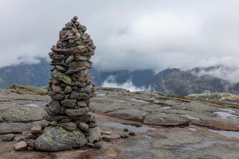 Stavanger: Kjerag Summer Hike with Packed Lunch - The approach to Kjerag opens into Lysefjord views