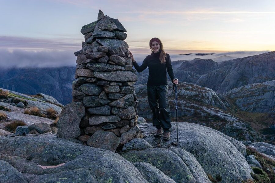 Stavanger: Off-Season Hike to Kjerag + Packed Lunch - The early Stavanger pickup and three-hour drive