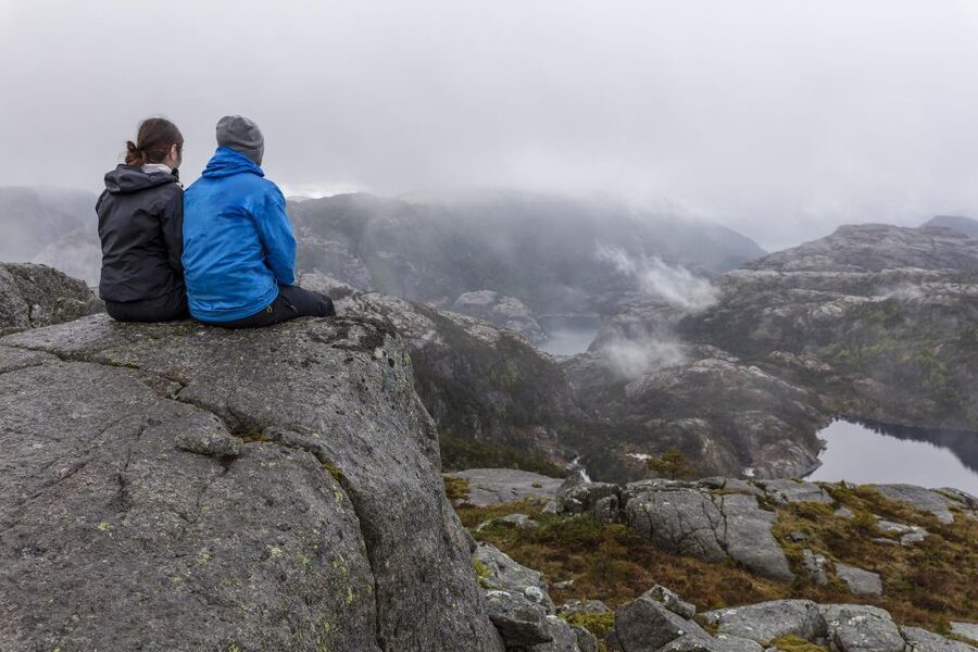Stavanger: Preikestolen Classic Hike and Side Trail - Reaching the 604-meter Pulpit Rock