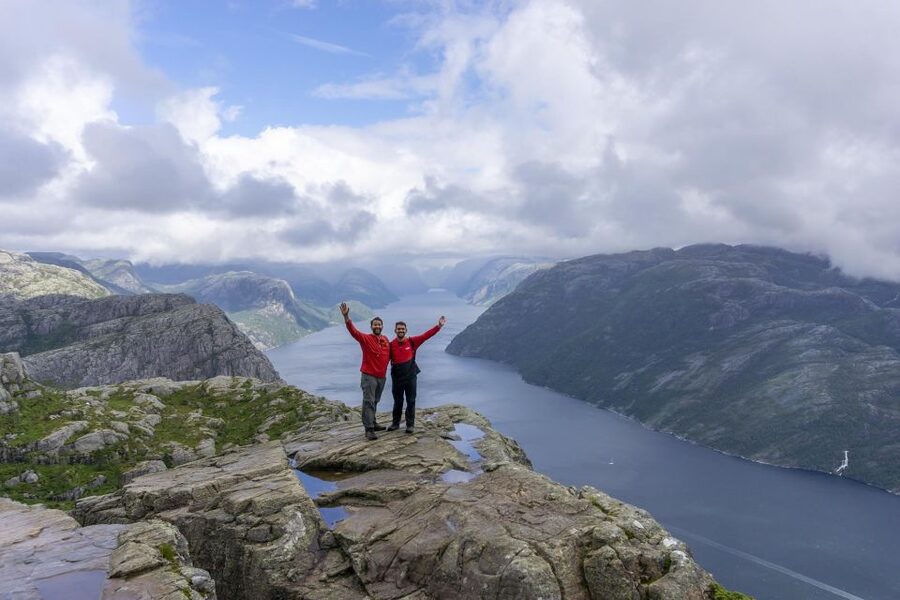 Stavanger: Preikestolen Classic Hike and Side Trail - Who should book this hike?