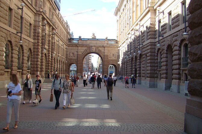 Stockholm- A Beauty On The Water: Old Town Walking Tour and Boat Trip Combined - Stortorget and the dark side of Gamla Stan