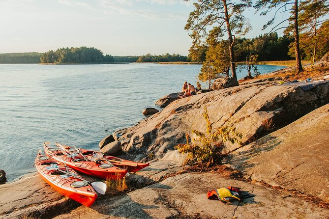 Stockholm: Archipelago Family-Friendly Private Kayaking Tour - Vaxholm Fortress and the old defense of Stockholm