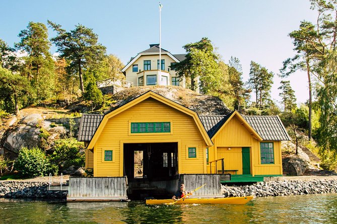 Stockholm: Archipelago Family-Friendly Private Kayaking Tour - Who should book this kayaking tour?