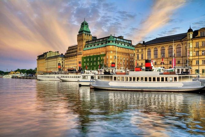 Stockholm City Tour + VAASA Museum VIP car (private service) - Who should book this experience?