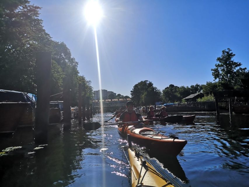 Stockholm: Daytime Kayak Tour in Stockholm City - Who should book this kayak tour?