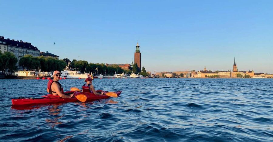 Stockholm: Daytime Kayak Tour in Stockholm City - Meeting at Pampas kajak and SUP