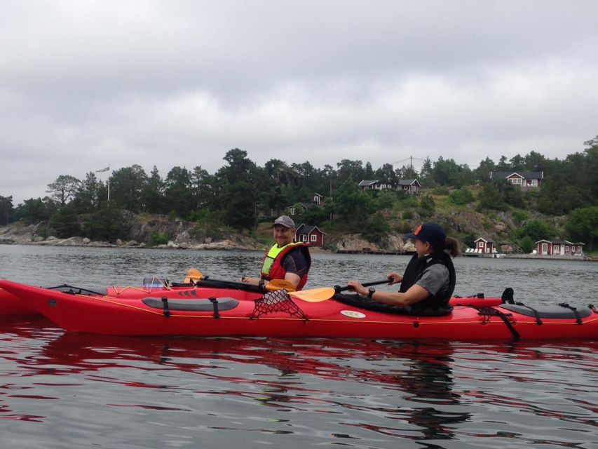 Stockholm Evening Kayak with BBQ. - Watching Stockholm change colour in the evening