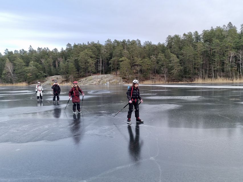 Stockholm: Family Friendly Private Ice Skating Tour & Lunch - Key points to know before you book