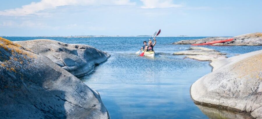 Stockholm: Full-Day Archipelago Kayaking Adventure - How hard is the full eight-hour day?