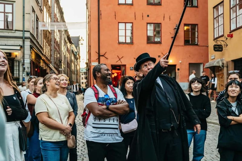 Stockholm: Ghost Walk and Historical Tour - The guides are the heart of the experience