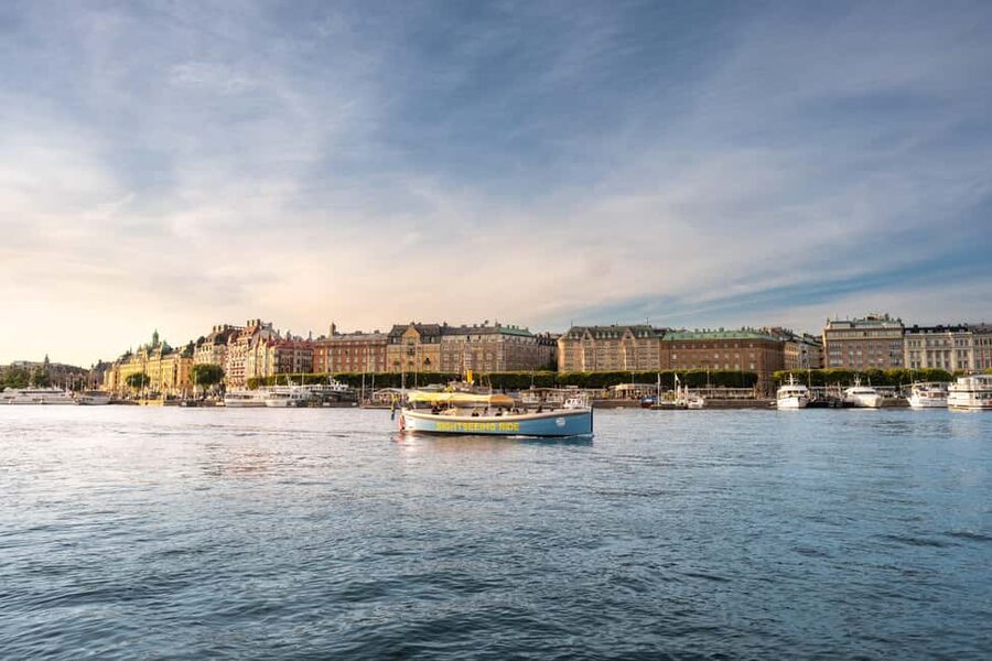 Stockholm: Guided City Sightseeing Open Electric Boat Tour - Why Stockholm is best introduced from the water
