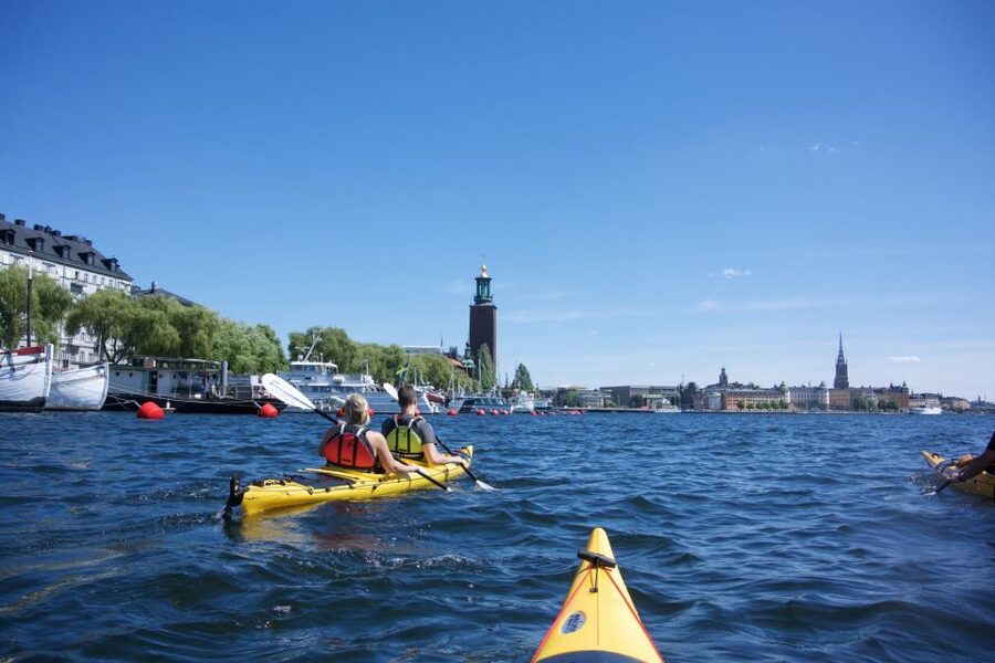 Stockholm: Guided Kayak City Tour & Optional Midsummer Meal - Why this Stockholm kayak tour is worth considering