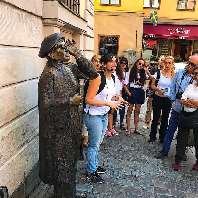 Stockholm: Modern City Walking Tour with Local Guide - What this Stockholm walk is really designed to do