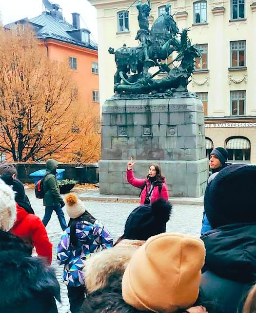 Stockholm: Modern City Walking Tour with Local Guide - Berzelii Park and the China Theatre