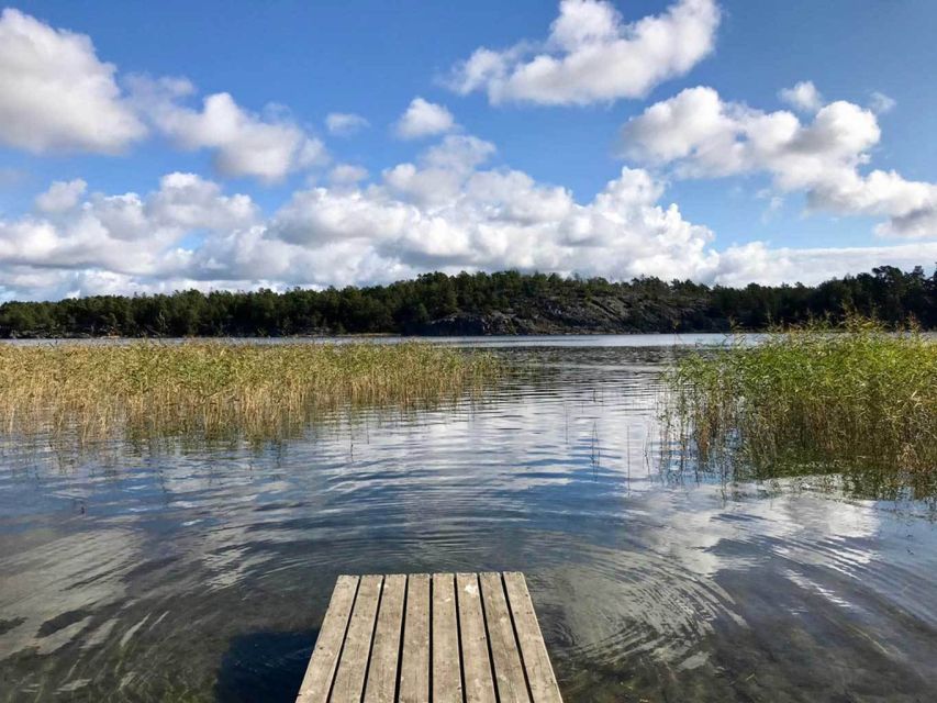 Stockholm: Morning Kayak Tour in the Archipelago with Lunch - What to bring for a comfortable day