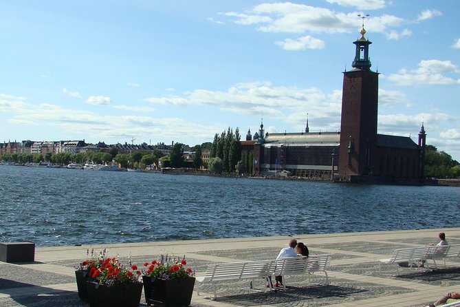 Stockholm Old Town and the Vasa Museum, a Small Group Walking Tour. - Meeting at Gamla Stan Metro Station