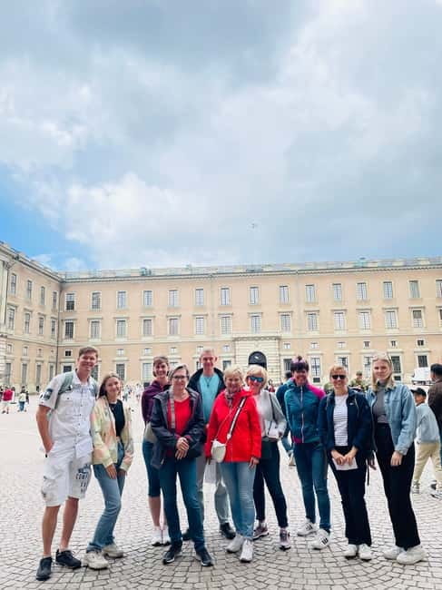 Stockholm: Old Town Guided Walking Tour (English / Deutsch) - Stortorget and the Nobel Museum