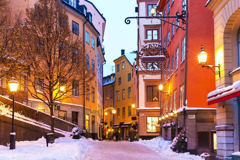 Stockholm: Old Town Historical Walking Tour - Starting at Mynttorget, the gateway to Gamla Stan