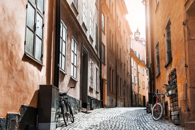 Stockholm: Old Town Historical Walking Tour - Main square, German church, and the stories behind the facades