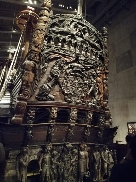 Stockholm: Old Town Walking Tour and the Vasa Museum - Riddarholmen and the first Lake Mälaren views