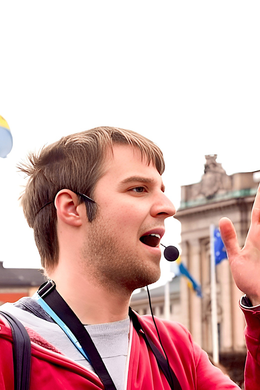 Stockholm: Old Town Walking Tour with Local Guide - Price, pace, and who gets the best value