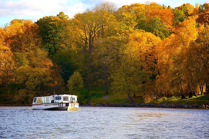 Stockholm Royal Djurgården Boat Tour - Audio commentary, seating, and what to bring