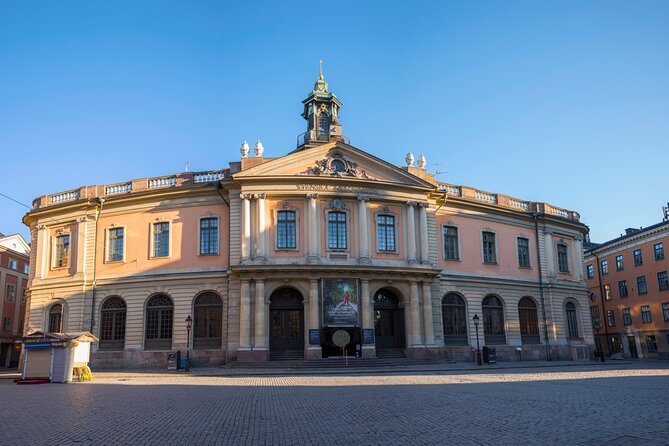 Stockholm Royal Palace Museums Gamla Stan Skip-the-line Tour - What the guide adds to the experience