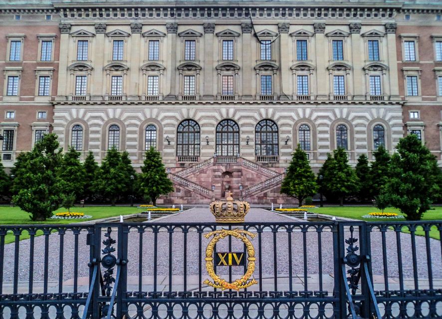 Stockholm Royal Palace Museums Gamla Stan Skip-the-line Tour - Practical details that shape your visit