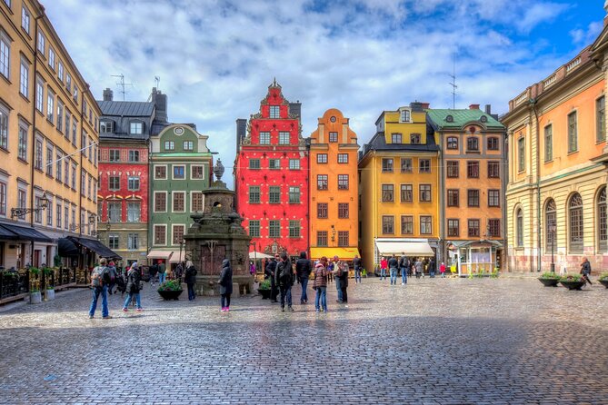 Stockholm's Best Bike Tour! - From the Royal Opera to Parliament
