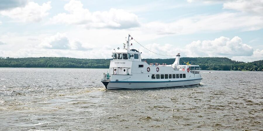 Stockholm: Sigtuna Guided Boat Tour with Optional Museum - Practical details that make the day easier