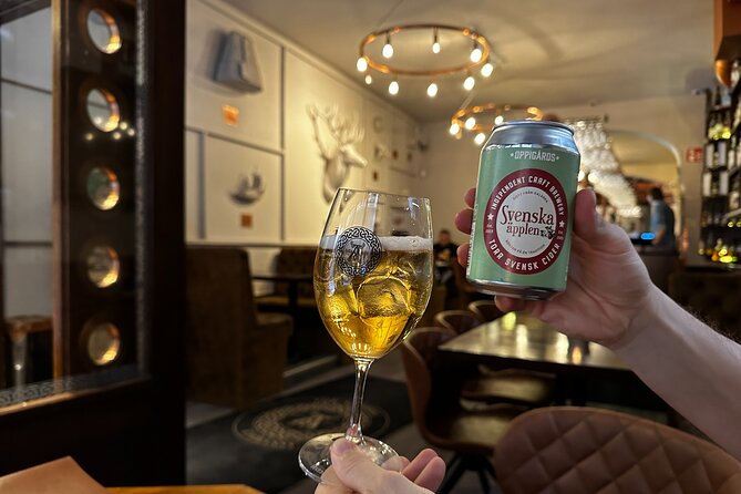 Stockholm Small Group Food Tour with 7 Classic Food Tastings - The guides make the difference