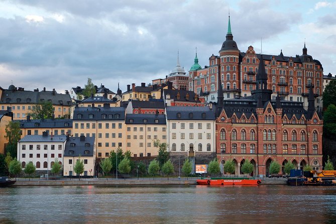 Stockholm Södermalm E Bike Tour - Pausing for Stockholm’s best city views