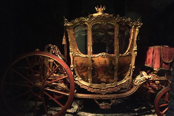 Stockholm Top attractions all-inclusive Gran Tour - Lunch: a useful break, not an afterthought